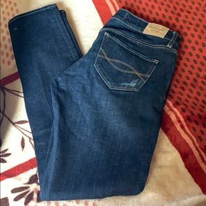 Abercrombie & Fitch Jeans (4S)